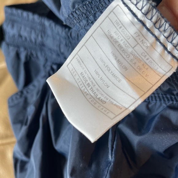 Vintage Blue Nike track pants. Size Medium - Picture 8 of 16